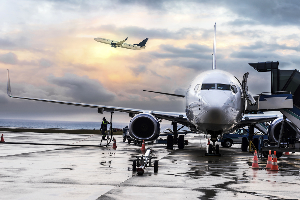 Vikrant Vaze and his collaborators explored the feasibility of designing profitable flight schedules that align with passenger preferences. Photo courtesy of Getty Images.